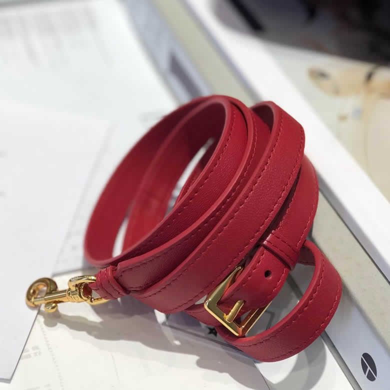 原單Dior女包Travel紅色羊皮藤格紋單肩手提化妝包 S5488UNTR_M53R￥1680.00的图片-高仿迪奧包包DIOR、高仿迪奧女包DIOR