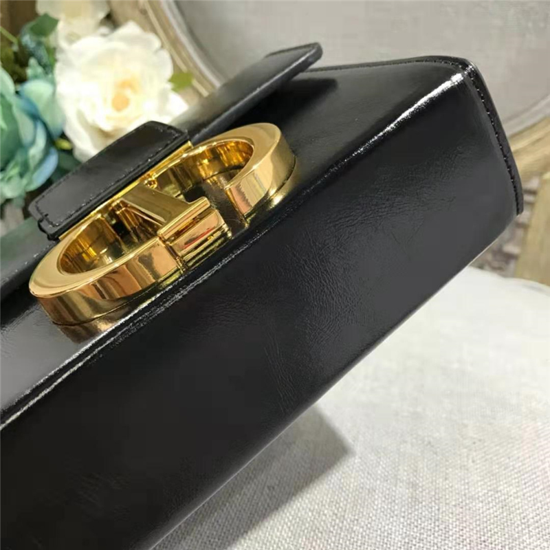 原單Dior女包30 Montaigne油蠟皮迪奧BOX款Dior盒子包黑色M9204￥2100.00的图片-高仿迪奧包包DIOR、高仿迪奧女包DIOR