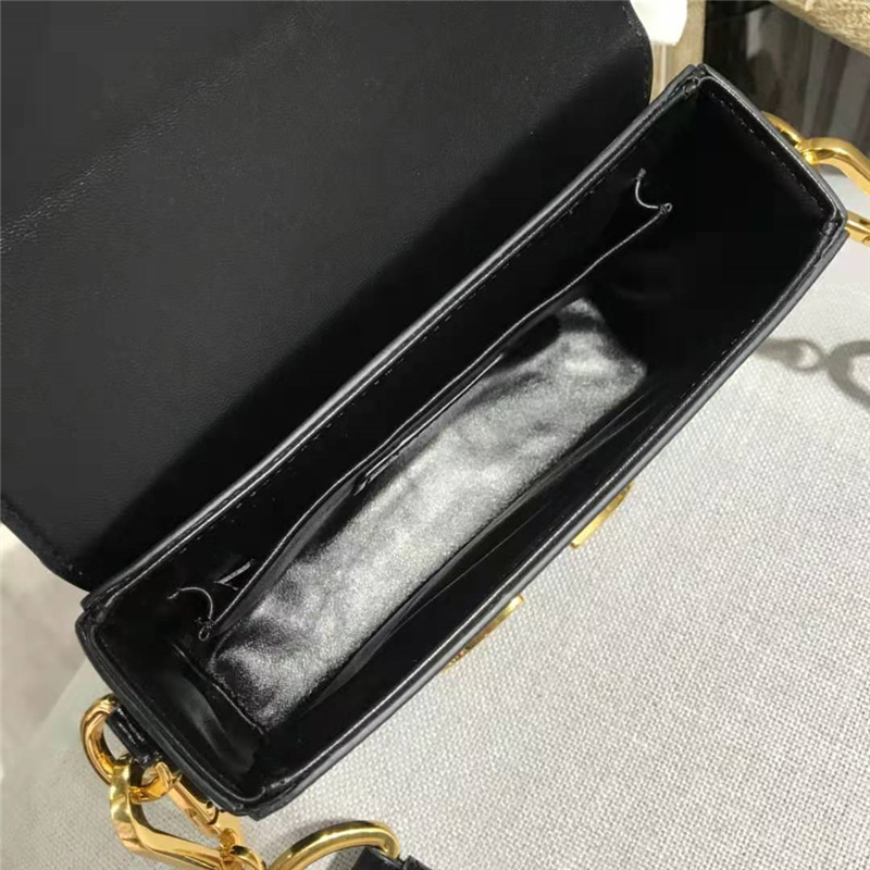 原單Dior女包30 Montaigne油蠟皮迪奧BOX款Dior盒子包黑色M9204￥2100.00的图片-高仿迪奧包包DIOR、高仿迪奧女包DIOR