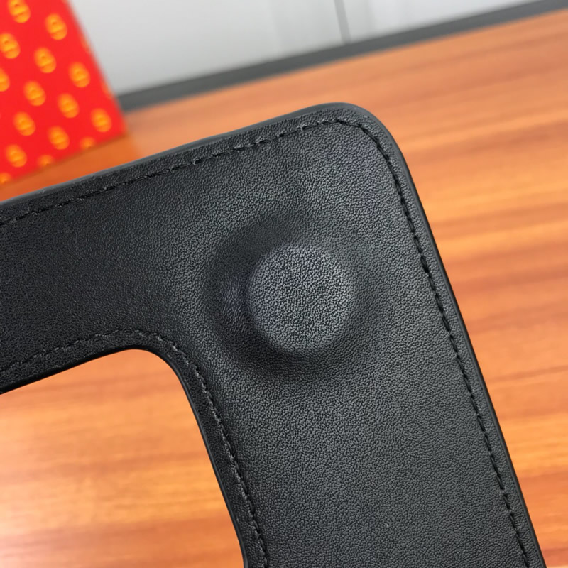 高仿一比一迪奧小牛皮翻蓋式手提包可拆卸鏈帶可手提亦可肩背或斜挎￥1280.00的图片-高仿迪奧包包DIOR、高仿迪奧女包DIOR