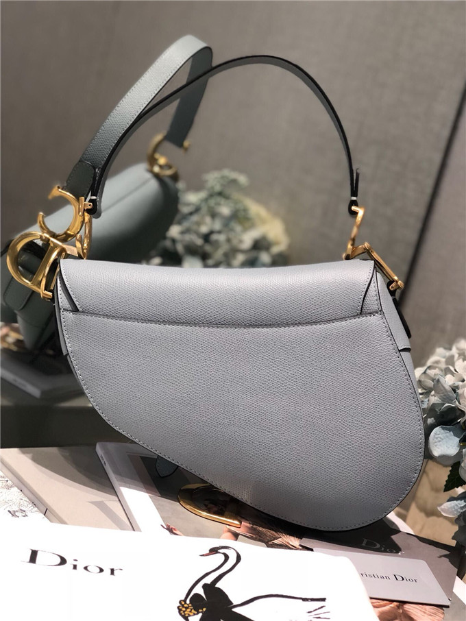 原單Dior馬鞍包仿迪奧女包2019新款手提包包Saddle Bag大號馬鞍包霧霾藍￥1580.00的图片-高仿迪奧包包DIOR、高仿迪奧女包DIOR