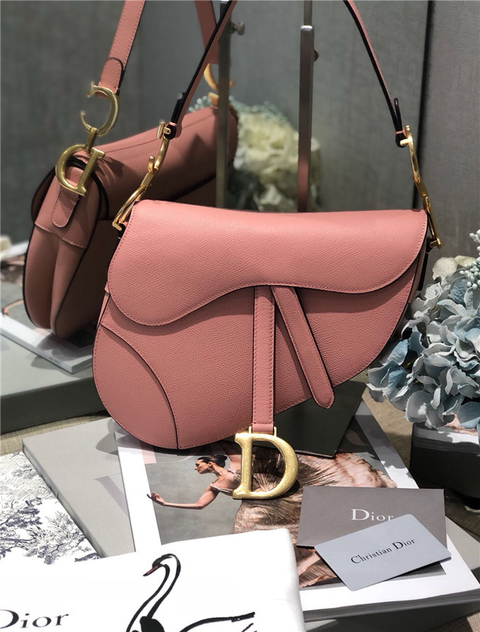 原單Dior馬鞍包仿迪奧女包2019新款糖果粉Saddle Bag大號馬鞍包￥1580.00