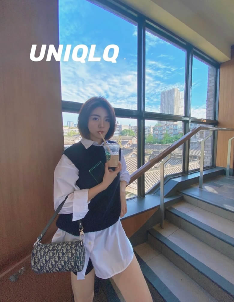 原單Dior迪奧情侶包Roller圓桶斜跨信使包1ROPO061YKY_H26E￥1480.00的图片-高仿迪奧包包DIOR、高仿迪奧男包DIOR