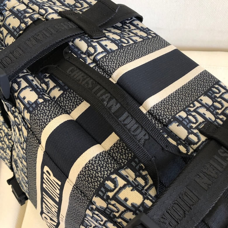 Dior/迪奧迷妳DIORTRAVEL拉桿箱M6100STZQ_M928￥2380.00的图片-高仿迪奧包包DIOR、高仿迪奧男包DIOR