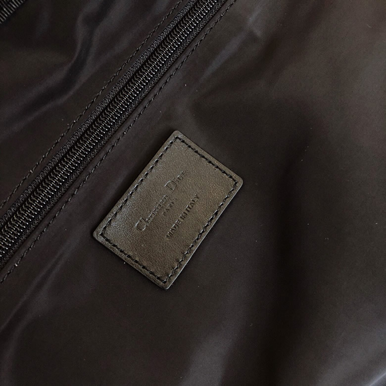 Dior/迪奧迷妳DIORTRAVEL拉桿箱M6100STZQ_M928￥2380.00的图片-高仿迪奧包包DIOR、高仿迪奧男包DIOR