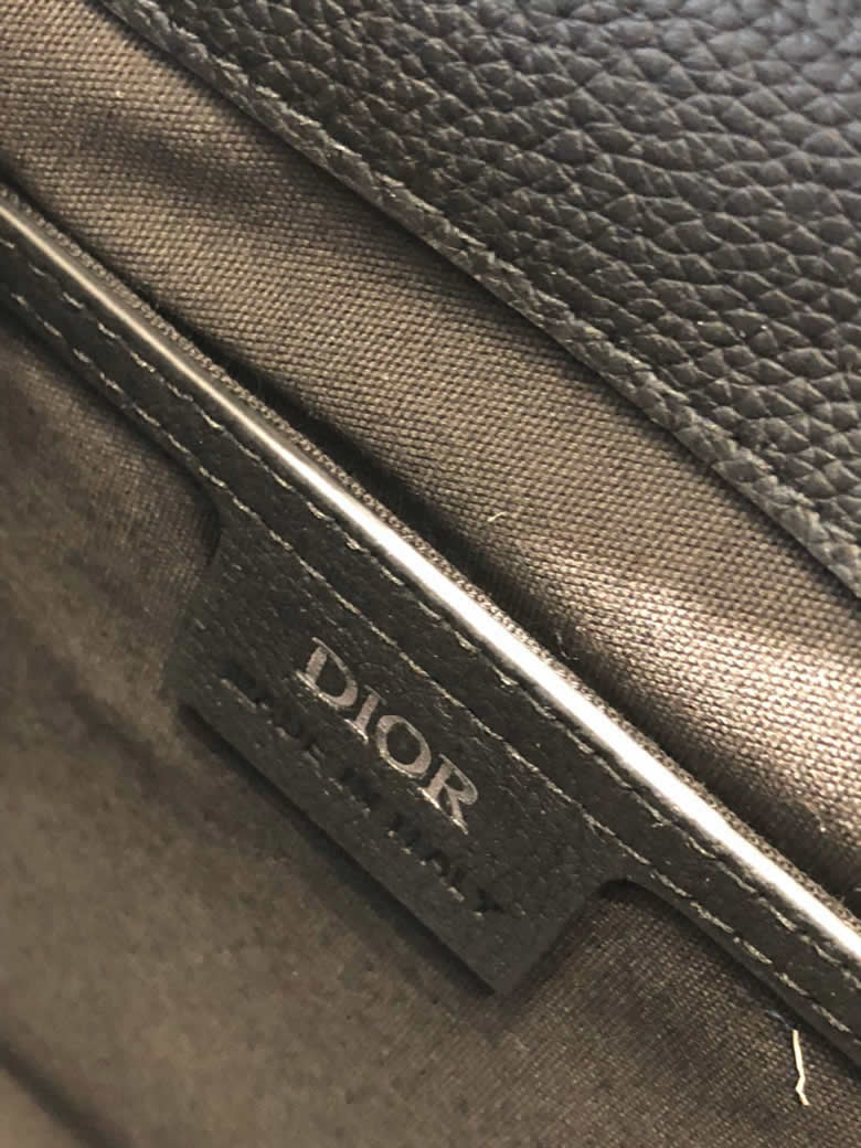 原單Dior迪奧 Oblique海軍藍提花迷妳馬鞍包雙肩背包 1ADBA086￥1480.00的图片-高仿迪奧包包DIOR、高仿迪奧男包DIOR