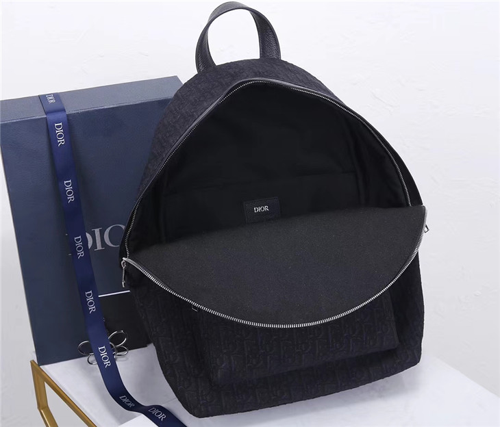 原單迪奧DIOR Oblique2019男士雙肩背包￥980.00的图片-高仿迪奧包包DIOR、高仿迪奧男包DIOR