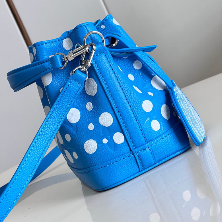 頂級原單lv女包日本藝術家草間彌生M81985藍¥1480.00的图片-高仿LV包包、高仿lv女包 頂級原單lv女包日本藝術家草間彌生M81985藍¥1480.00的图片-高仿LV包包、高仿lv女包