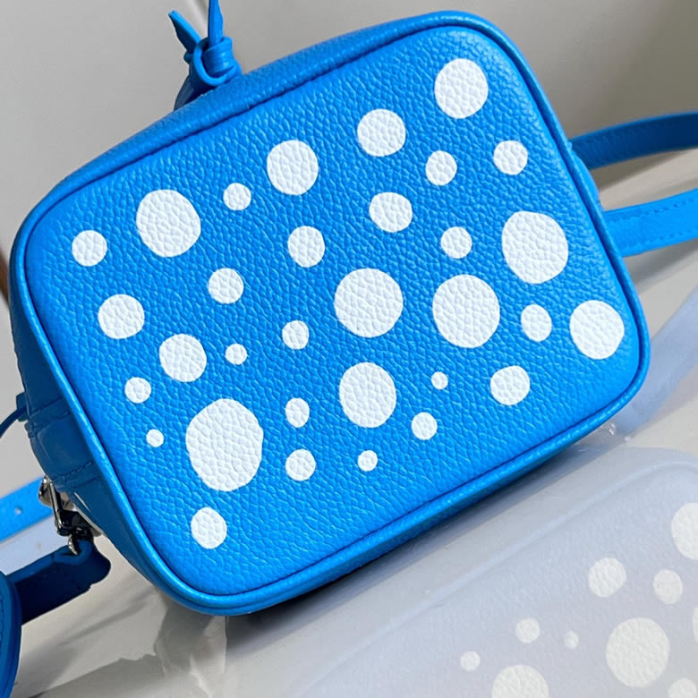 頂級原單lv女包日本藝術家草間彌生M81985藍¥1480.00的图片-高仿LV包包、高仿lv女包 頂級原單lv女包日本藝術家草間彌生M81985藍¥1480.00的图片-高仿LV包包、高仿lv女包