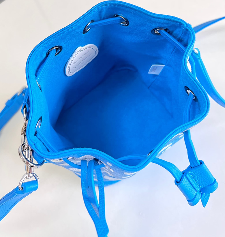 頂級原單lv女包日本藝術家草間彌生M81985藍¥1480.00的图片-高仿LV包包、高仿lv女包 頂級原單lv女包日本藝術家草間彌生M81985藍¥1480.00的图片-高仿LV包包、高仿lv女包