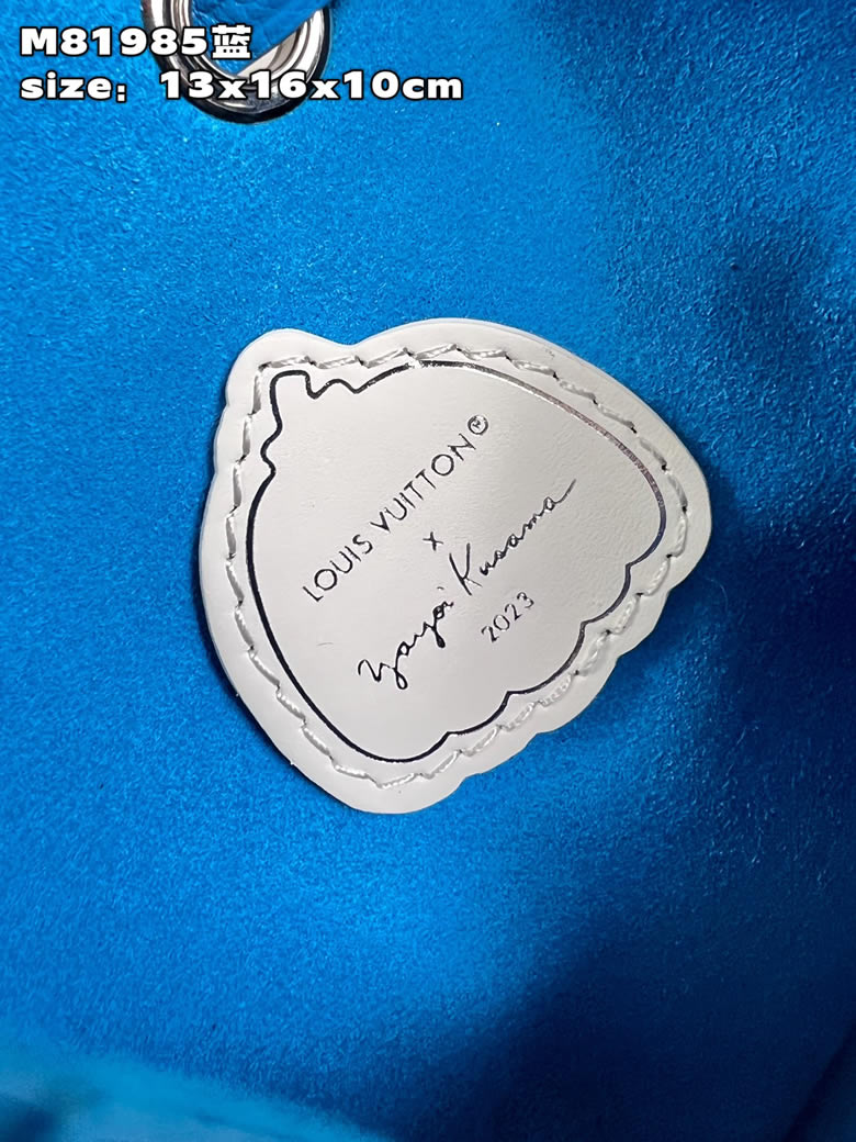 頂級原單lv女包日本藝術家草間彌生M81985藍¥1480.00的图片-高仿LV包包、高仿lv女包 頂級原單lv女包日本藝術家草間彌生M81985藍¥1480.00的图片-高仿LV包包、高仿lv女包