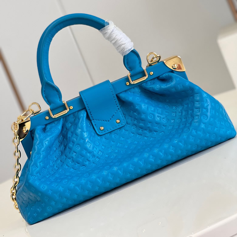 lv高仿女包Monogram壓印花紋M22325藍¥1480.00的图片-高仿LV包包、高仿lv女包 lv高仿女包Monogram壓印花紋M22325藍¥1480.00的图片-高仿LV包包、高仿lv女包