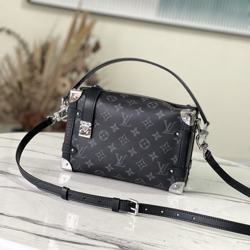 路易威登女士黑色帆佈老花肩帶飾邊金色五金可拆卸可調節肩帶單肩斜挎行李箱包M46358 軟盒子￥1280.00