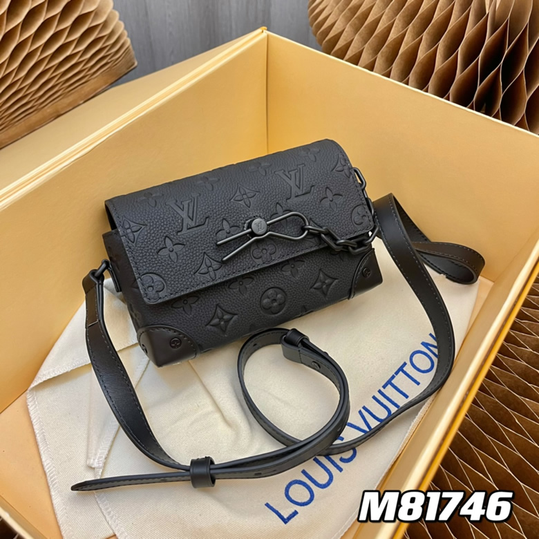 路易威登Steamer男士黑色交織字母圖案壓花牛皮可穿戴式錢包 M81746￥1480.00的图片-高仿LV包包、高仿lv男包