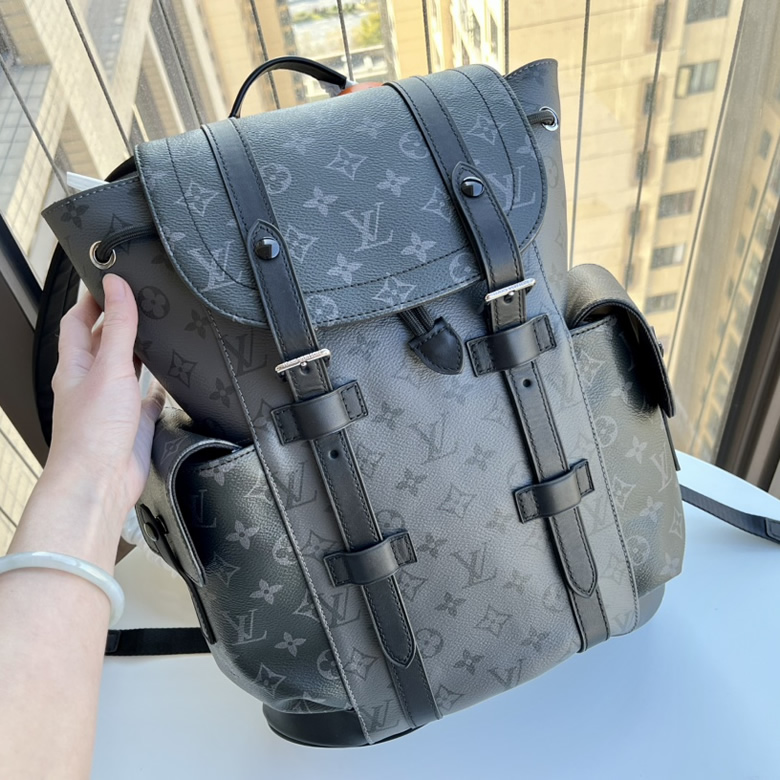 LV背包帆佈和皮革飾邊小號雙肩包M46331￥1980.00的图片-高仿LV包包、高仿lv男包