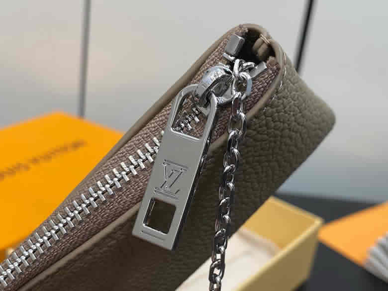 高仿lv全皮鑰匙包錢包繫列 POCHETTE CLE 鑰匙包 m81031杏色￥680.00的图片-高仿LV包包、高仿lv錢包