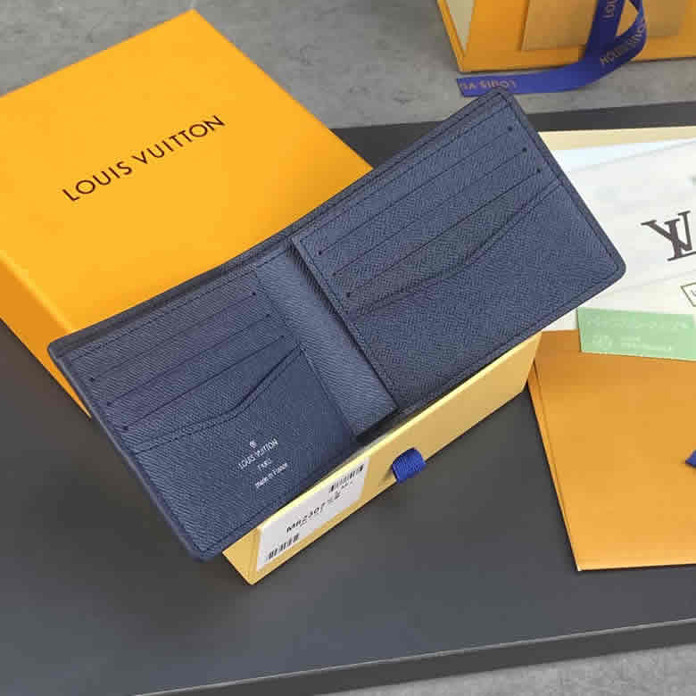 lv新款創意印制工藝Monogram圖案M82307寶藍短夾￥680.00的图片-高仿LV包包、高仿lv錢包