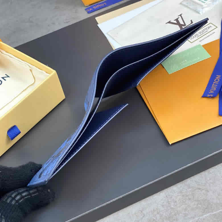 lv新款創意印制工藝Monogram圖案M82307寶藍短夾￥680.00的图片-高仿LV包包、高仿lv錢包