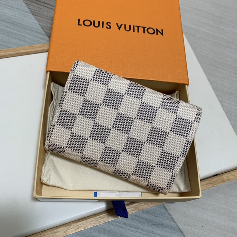 高仿LV女包VICTORINE棋盤格/水波紋短款錢包錢夾 N64022￥880.00的图片-高仿LV包包、高仿lv錢包