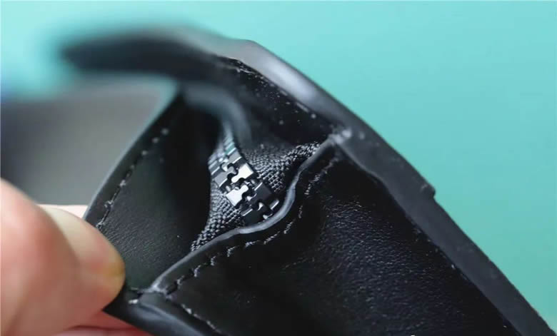 高仿LV錢包男士STANDING POUCH手拿包 M81310多色￥980.00的图片-高仿LV包包、高仿lv錢包