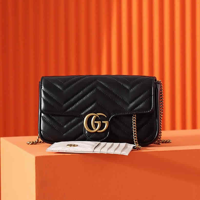 Gucci 2023新款 GG Marmont繫列鏈條包配卡包751526￥1480.00的图片-高仿古奇包包Gucci、高仿古奇女包Gucci