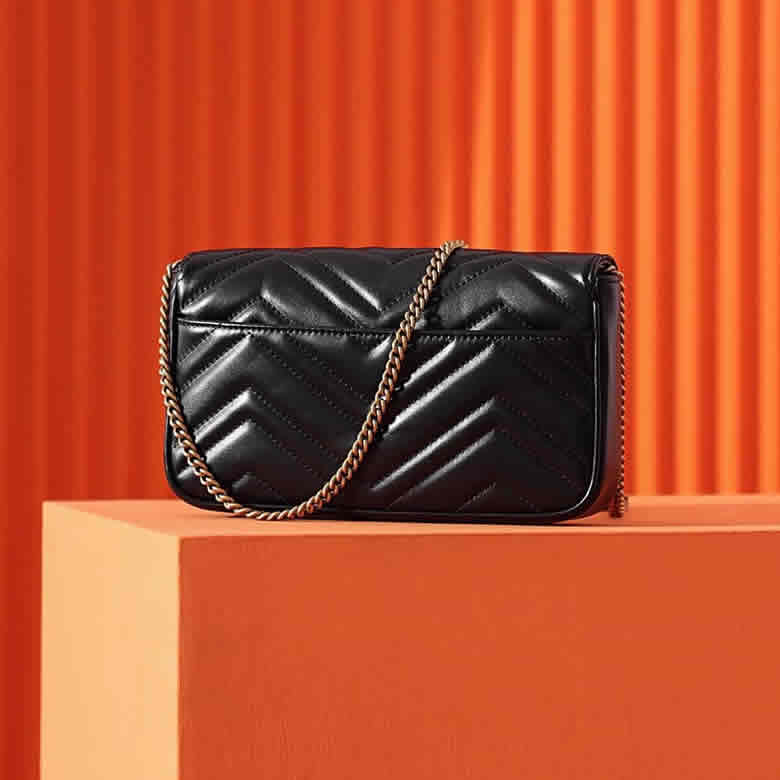 Gucci 2023新款 GG Marmont繫列鏈條包配卡包751526￥1480.00的图片-高仿古奇包包Gucci、高仿古奇女包Gucci