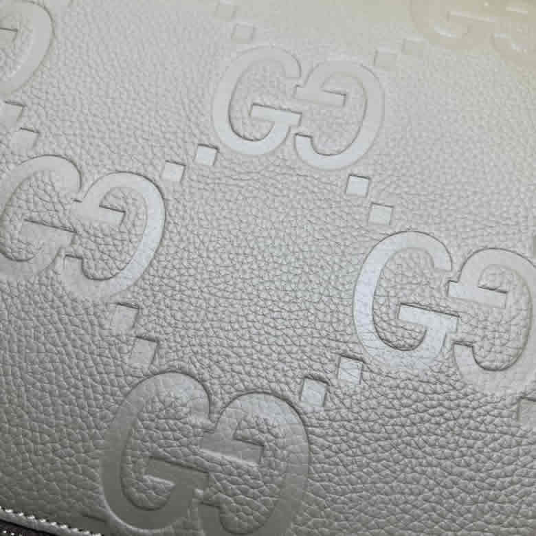 GUCCI古馳超級雙G中號郵差包696009￥1280.00的图片-高仿古奇包包Gucci、高仿古奇女包Gucci