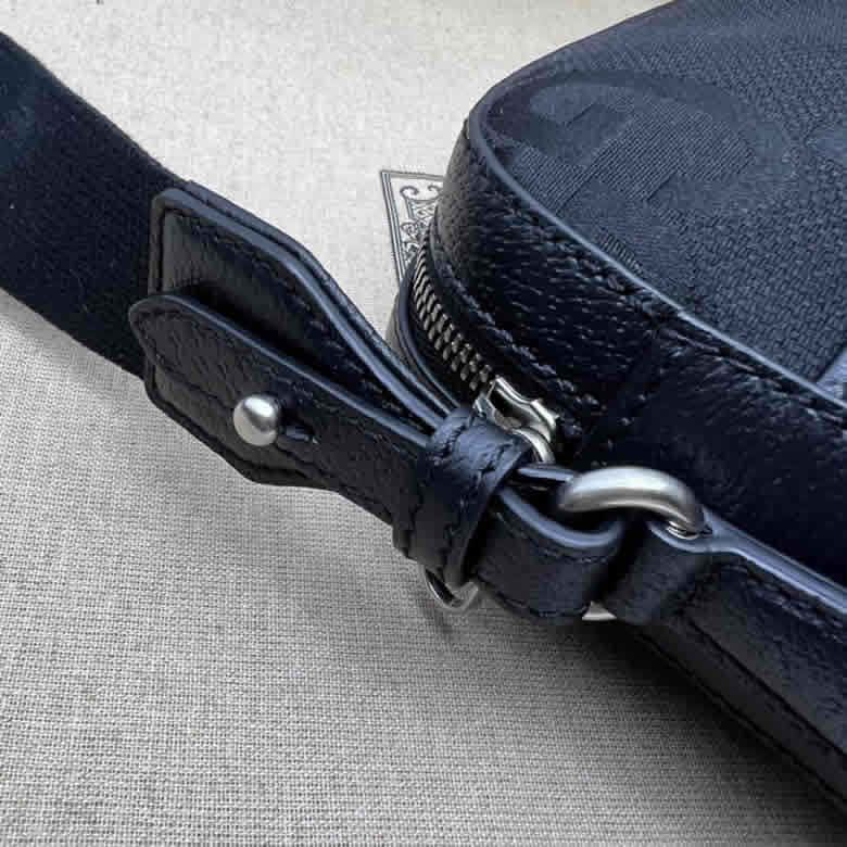 GUCCI古馳超級雙G郵差包675891黑￥1480.00的图片-高仿古奇包包Gucci、高仿古奇女包Gucci