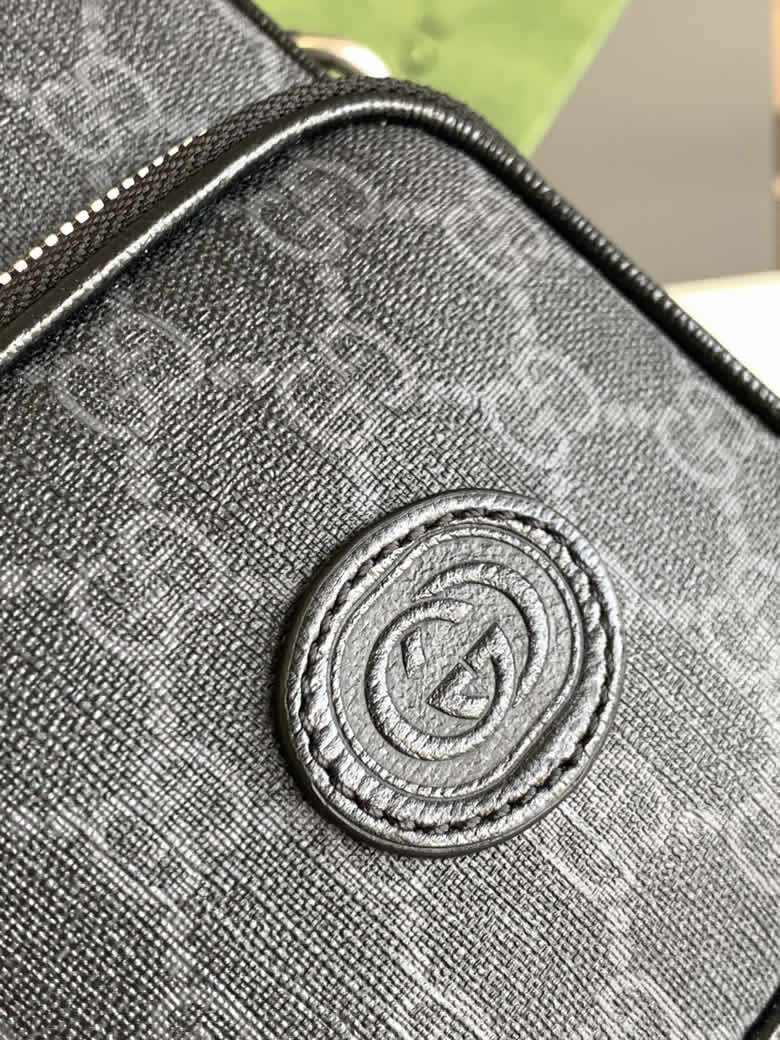 古琦gucci官網男士包包互扣式雙G迷妳相機包手袋 672952￥1480.00的图片-高仿古奇包包Gucci、高仿古奇男包Gucci