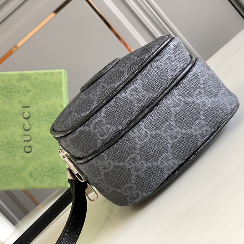 古琦gucci官網男士包包互扣式雙G迷妳相機包手袋 672952￥1480.00的图片-高仿古奇包包Gucci、高仿古奇男包Gucci