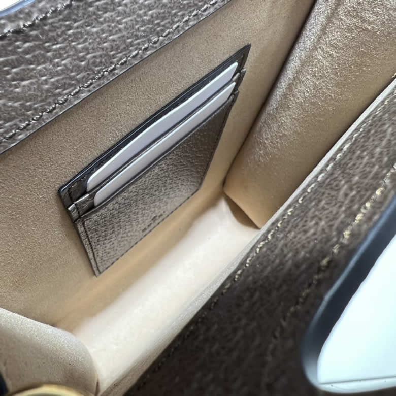 GUCCI古馳啡膠/紅綠帶小斜挎包699770￥980.00的图片-高仿古奇包包Gucci、高仿古奇錢包Gucci