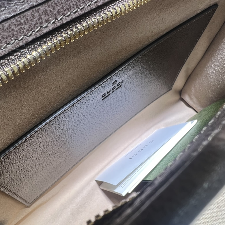 高仿GUCCI古馳印花手拿包703805￥980.00的图片-高仿古奇包包Gucci、高仿古奇錢包Gucci