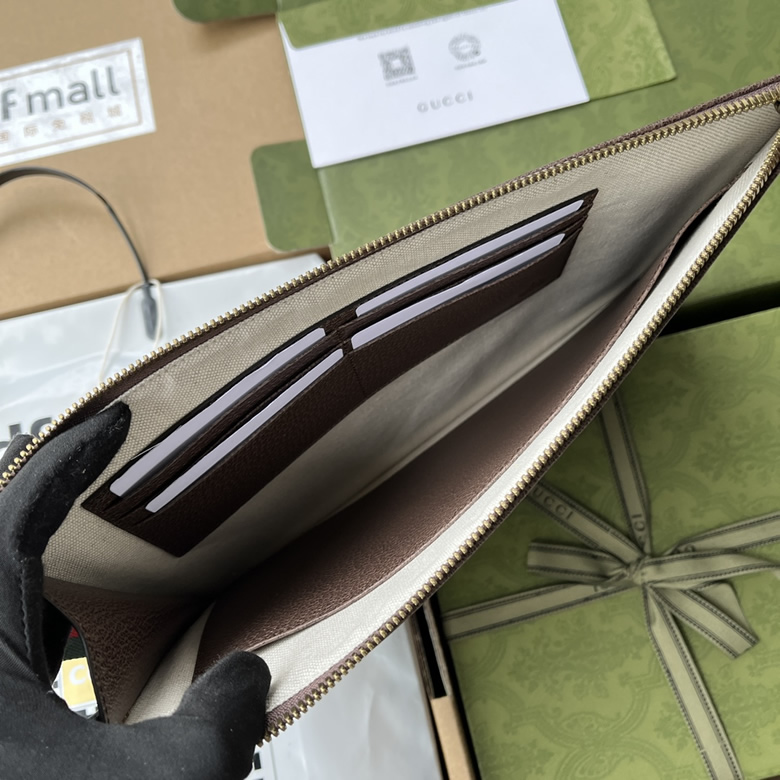 高仿古奇手包2022新年老虎和花朵印花米色和烏木色688378￥980.00的图片-高仿古奇包包Gucci、高仿古奇錢包Gucci