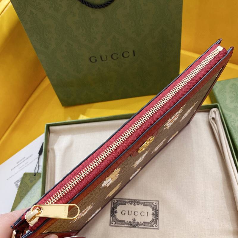 古奇哆啦A夢機器貓男女同款高仿信封包手拿包手包654503￥980.00的图片-高仿古奇包包Gucci、高仿古奇錢包Gucci