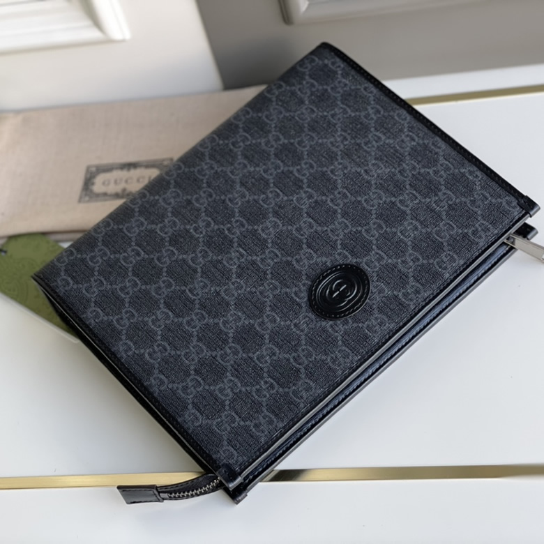 GUCCI包包古馳男士新品互扣式雙G手拿包化妝包672956￥980.00的图片-高仿古奇包包Gucci、高仿古奇錢包Gucci