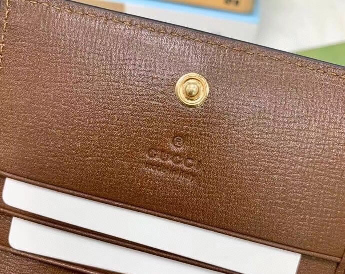 古馳新款錢包 情人節限定款愛心卡包 648848愛心￥880.00的图片-高仿古奇包包Gucci、高仿古奇錢包Gucci