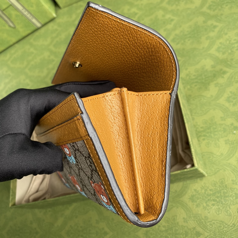 原單gucci最新款印花泰迪熊圖案繫列翻蓋式錢包647786￥1280.00的图片-高仿古奇包包Gucci、高仿古奇錢包Gucci