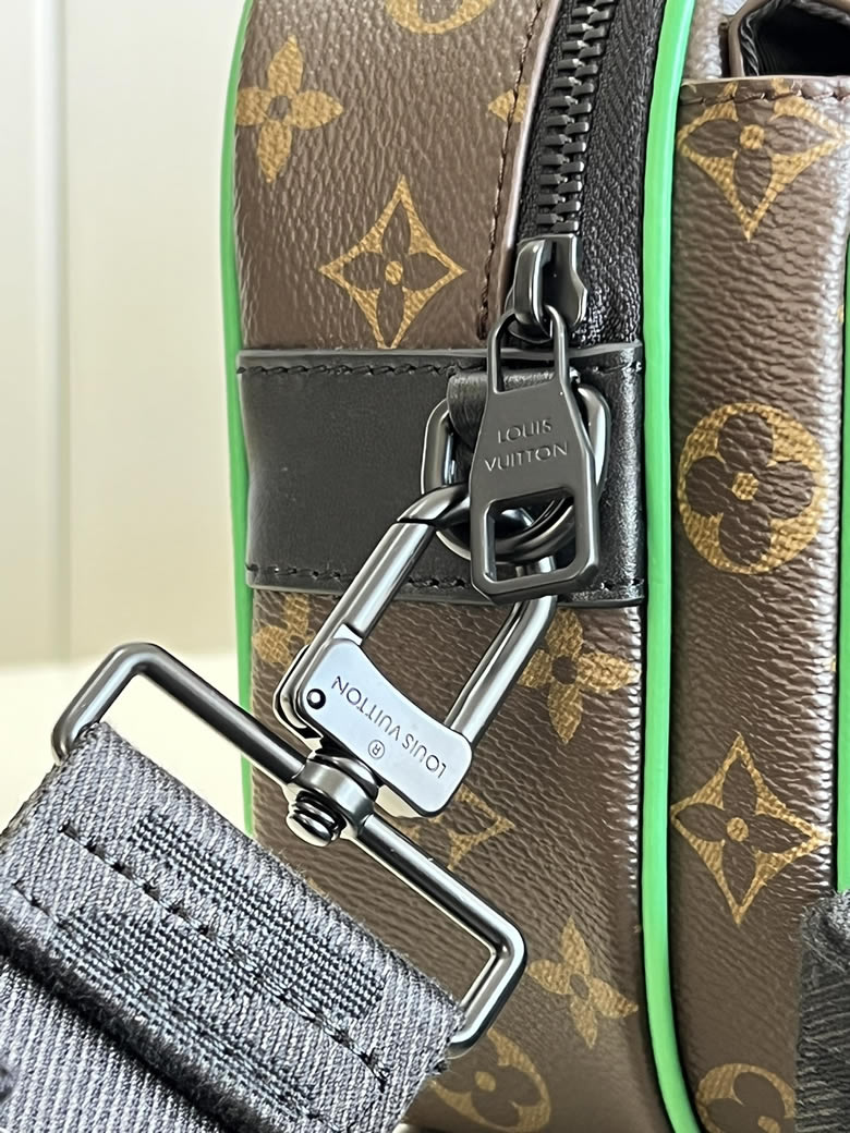 高仿lv男包S-Lock 郵差包凝聚路易威登的經典筆觸M46246￥1480.00的图片-高仿LV包包、高仿lv男包