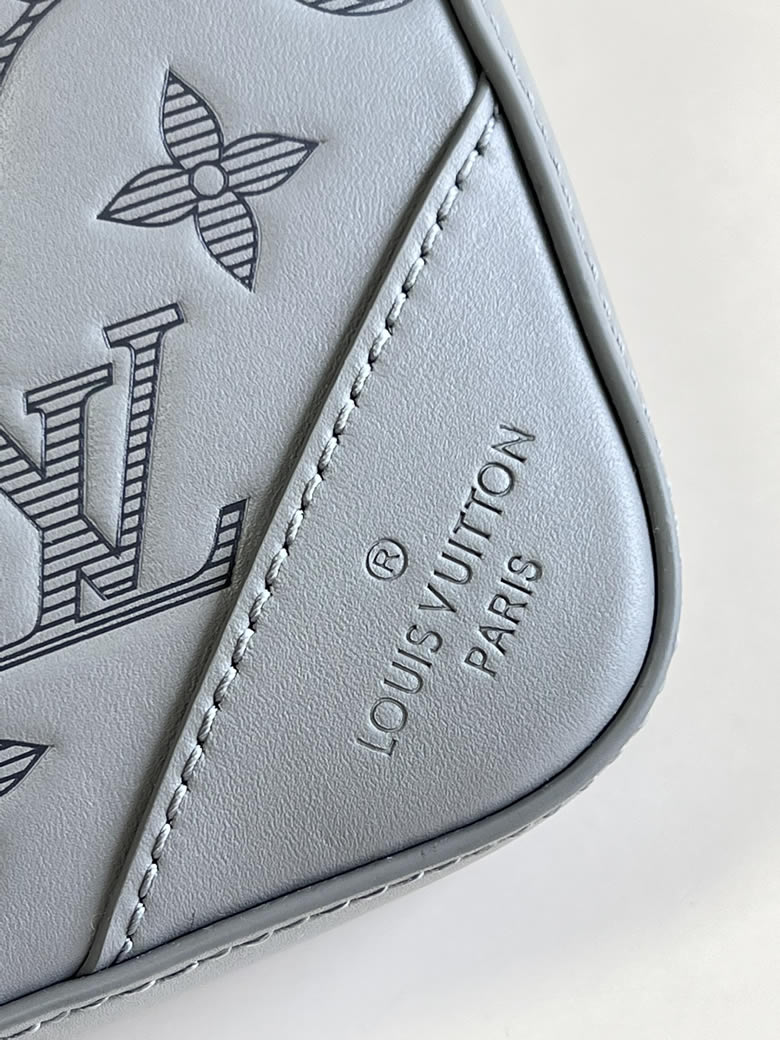 高仿LV路易威登Duo郵差包二件套男士斜挎包二合一背包 M46104￥1480.00的图片-高仿LV包包、高仿lv男包