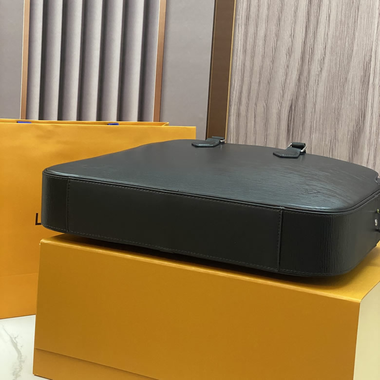法國代購新款LV/路易威登男水波紋手提EPI皮革公文包M54404￥1480.00的图片-高仿LV包包、高仿lv男包