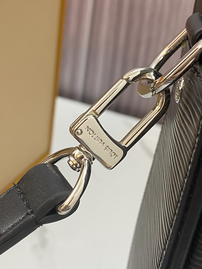 法國代購新款LV/路易威登男水波紋手提EPI皮革公文包M54404￥1480.00的图片-高仿LV包包、高仿lv男包