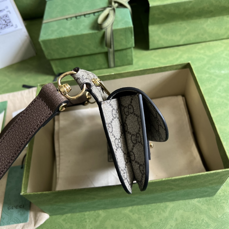 高仿古奇女包米色和烏木色GG Supreme帆佈718154￥1４８０.00的图片-高仿古奇包包Gucci、高仿古奇女包Gucci