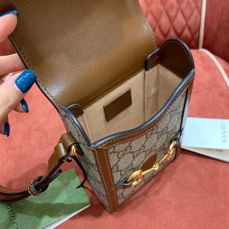 高仿GUCCI古馳1955Horsebit馬銜扣翻蓋迷妳單肩斜挎包625615 92TCG 8563￥1280.00的图片-高仿古奇包包Gucci、高仿古奇男包Gucci