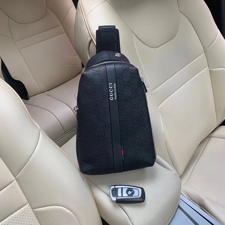 頂級原單Gucci私人訂制古奇新款G家胸包胸包￥1480.00