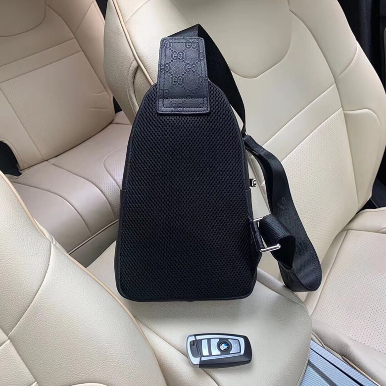 頂級原單Gucci私人訂制古奇新款G家胸包胸包￥1480.00的图片-高仿古奇包包Gucci、高仿古奇男包Gucci