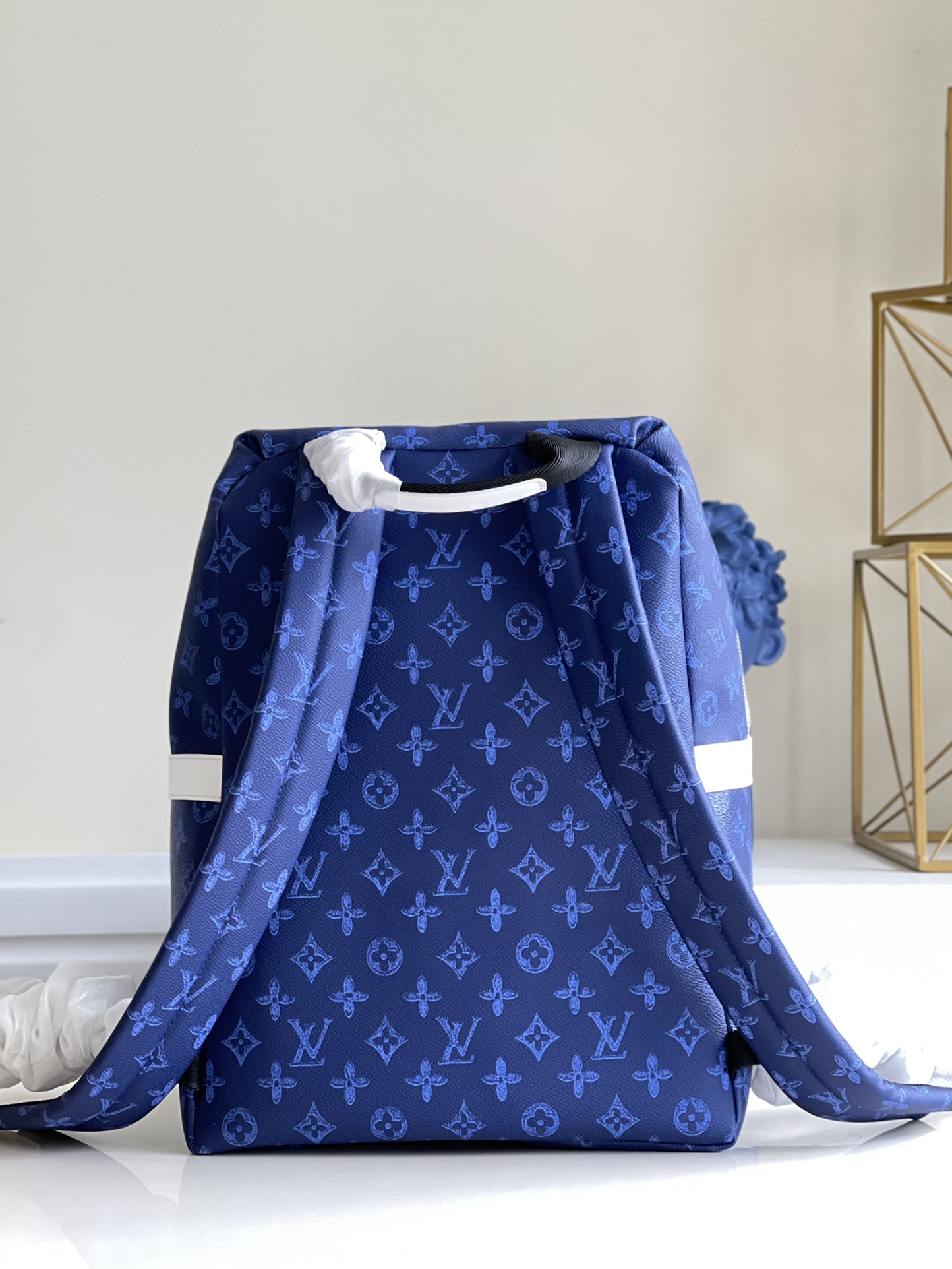 LV 原單雙肩包取材復古 Monogram 塗層帆佈的图片-高仿LV包包、高仿lv女包