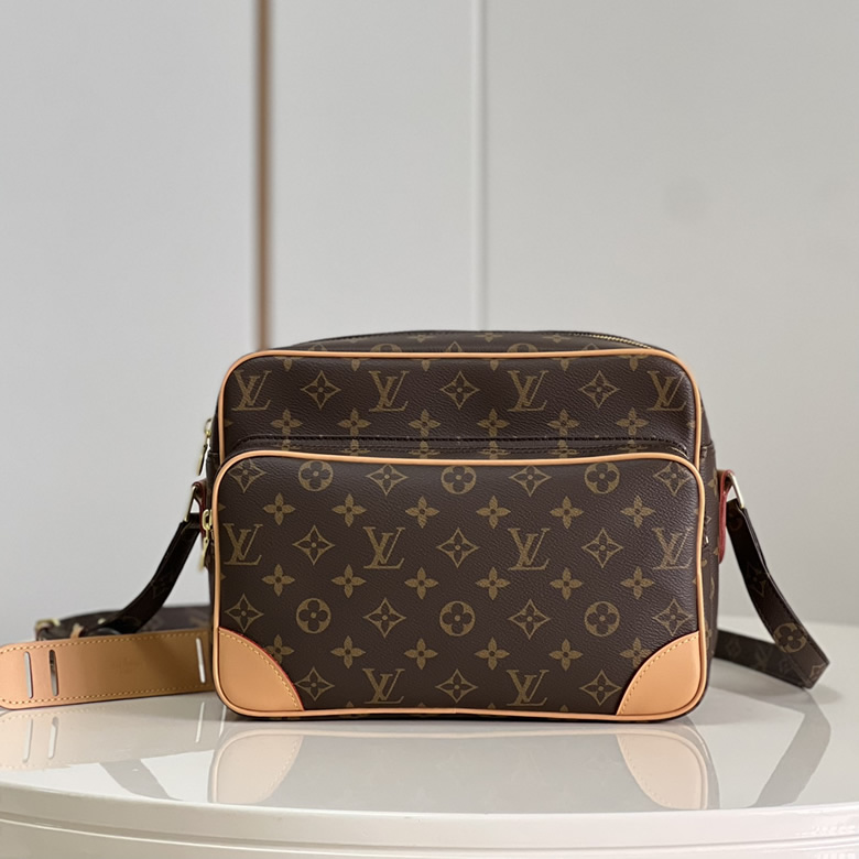 高仿lv斜挎包中古繫列M452444老花男包￥1480.00的图片-高仿LV包包、高仿lv男包