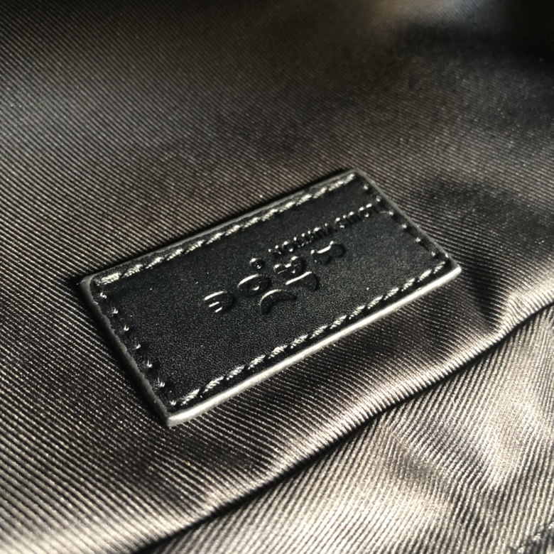 lv高仿男士胸包心形老花拉鏈斜跨腰包胸包M59338￥1480.00的图片-高仿LV包包、高仿lv男包