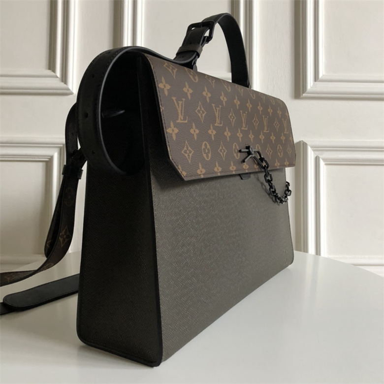 lv高仿公文包-驢牌2020潮款Robusto公文包M30591墨綠¥1880.00的图片-高仿LV包包、高仿lv男包 lv高仿公文包-驢牌2020潮款Robusto公文包M30591墨綠¥1880.00的图片-高仿LV包包、高仿lv男包