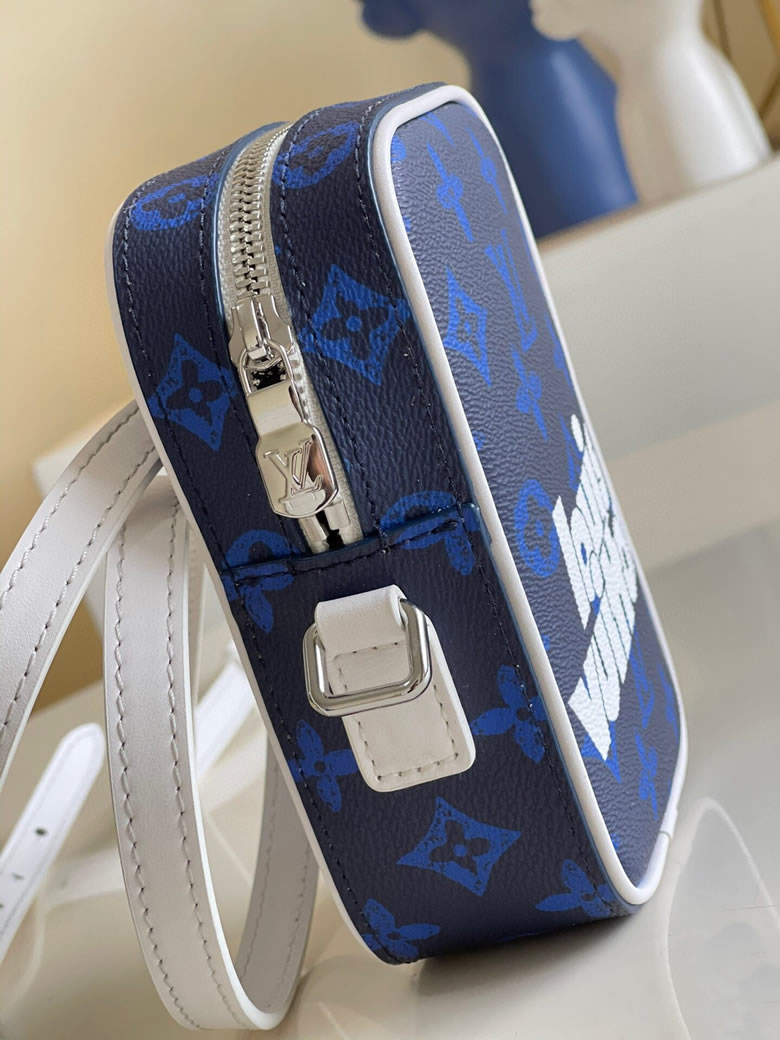 新款LV高仿男包 LV迷妳老花字體絲印挎包M46116藍色¥1480.00的图片-高仿LV包包、高仿lv男包 新款LV高仿男包 LV迷妳老花字體絲印挎包M46116藍色¥1480.00的图片-高仿LV包包、高仿lv男包